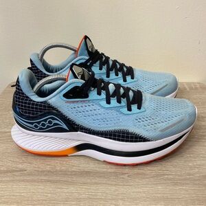 Women’s size 11 Saucony Endorphin Shift 2